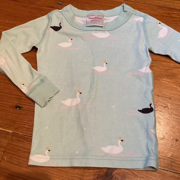 HANNA ANDERSSON 90 3T Mint Black Swan Printed Organic Pajama Top Baselayer - Picture 1 of 2